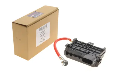 Блок предохранителей Skoda Octavia/VW Golf IV 96-10 AIC 56892