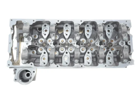 Головка блока цилиндров Isuzu D-Max 2.5/3.0 DiTD/CRDi 07-18 AMC 908350