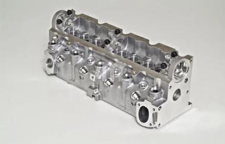 Головка блоку циліндрів PEUGEOT 206 1.9D AMC 908537