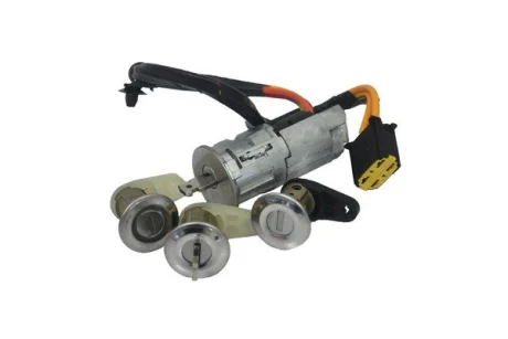 Замок запалювання Renault Logan (04-) з личинками і ключами(без багажника) ASAM 30941 - фото Замок запалювання Renault Logan (04-) з личинками і ключами(без багажника) ASAM 30941