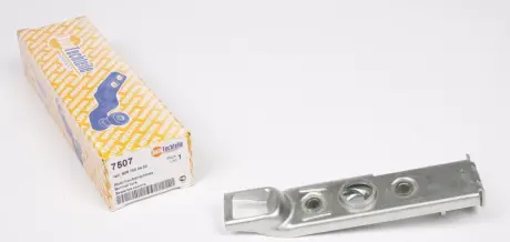 Замок капота (нижній) MB Sprinter (906)/VW Crafter AUTOTECHTEILE 1007507