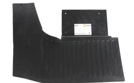 Бризговик задній AUTOTECHTEILE 1008841