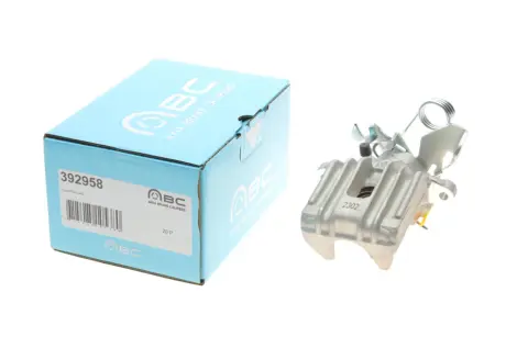 Супорт гальмівний (задній) (L) Audi A6/VW Passat 96-05 (d=38mm) (Lucas) Brake Calipers AXIA 392958