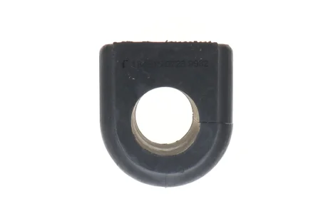 Втулка стабілізатора (переднього) Hyundai i30/Kia Cee\'d 1.4-2.0 06-14 (d=22mm) BLUE PRINT ADBP800542
