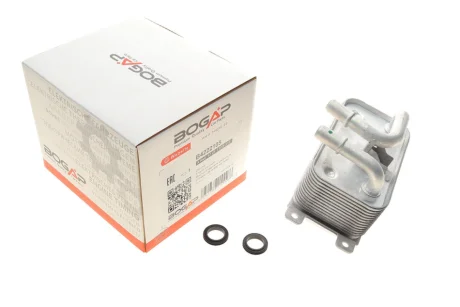 Маслоохолоджувач двигуна BOGAP B4222105