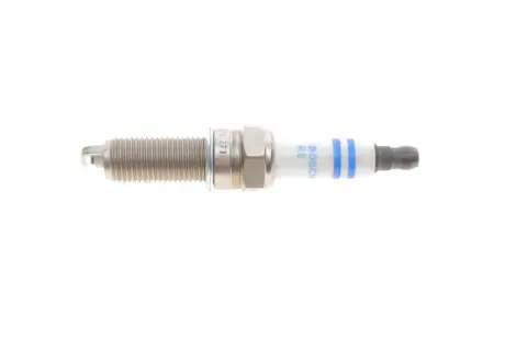 Свічка запалювання Hyundai i20/i30/Elantra/Kia Ceed 1.4-1.8 07- BOSCH 0 242 135 527