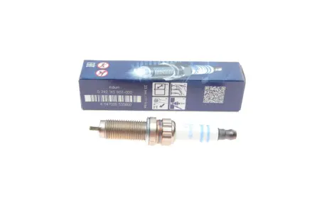 Свічка запалювання Citroen Berlingo/Peugeot Partner 1.6i 09- BOSCH 0 242 145 607