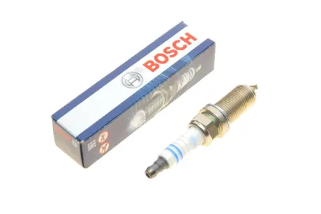 Свічка FR8NEU 1,0 TOYOTA Land Cruiser 150/Camry V50/Highlander/RAV4 /Yaris - кратн - 10шт. ="" BOSCH 0242230607