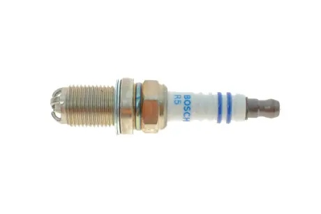 Свічка запалювання Audi A4/A6 2.4/2.8/3.0/Passat 2.8 V6i 95-05 BOSCH 0 242 235 748