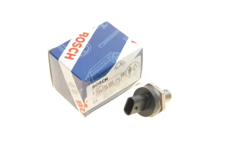 Датчик тиску олії BMW 3 (F30/F80/F31/F34)/5 (F30/F90/F10)/7(G11/G12) 13- (B47/B38/B58) BOSCH 0 261 230 402