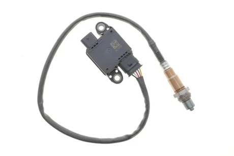 Датчик оксидів азоту (NOx) BMW 2 (F23/F22/F87/F34)/X5 (F15/F85)/X6 (F16/F86) (B47/B57) 13- 0 281 008 578 BOSCH 0281008578