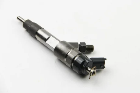 Форсунка дизель відновлена Bosch 2.8JTD 8V Fiat Ducato 02-06, Iveco Daily E3 99-06 BOSCH 0445120002