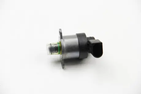 Дозувальний блок Chrysler (300C), Jeep Commander BOSCH 0 928 400 677 (фото 1)