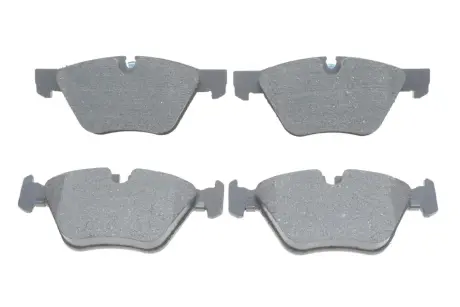 Колодки гальмівні (передні) BMW 5 (F10/F11) 09-16 (Ate) BOSCH 0 986 424 620