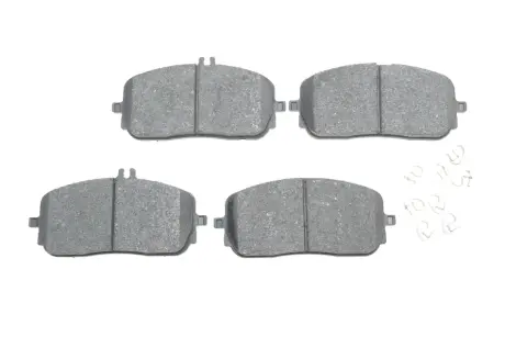 ДИСКОВI КОЛОДКИ ПЕРЕДНI BOSCH 0 986 424 888