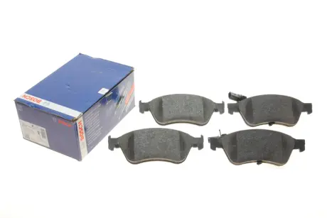 Колодки гальмівні дискові AUDI A6,A8,S6,S8 quattro 94-10 ="" BOSCH 0986494200