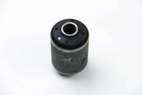 Сайлентблок ресори Transit 91-00 (задній) BSG BSG 30-700-016 - фото Сайлентблок ресори Transit 91-00 (задній) BSG BSG 30-700-016