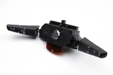Переключатель подрулевой Vito 96-03 (+зад.дворник) BSG BSG60855006