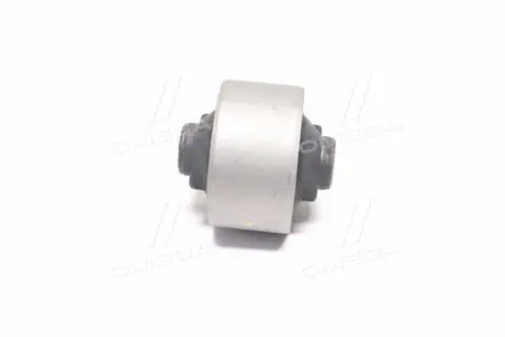 Сайлентблок на Camry V-30 48069-06080 (заміна на новий номер GV0438) CTR CVT3