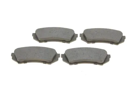 Комплект тормозных колодок задн., LEXUS LX TOYOTA LAND CRUISER, LAND CRUISER 100 4.2D/4.7 01.98-03.08 Delphi LP1438