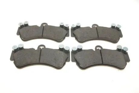Гальмівні колодки дискові PORSCHE/VW Cayenne/Touareg "F "02>> ="" Delphi LP2057