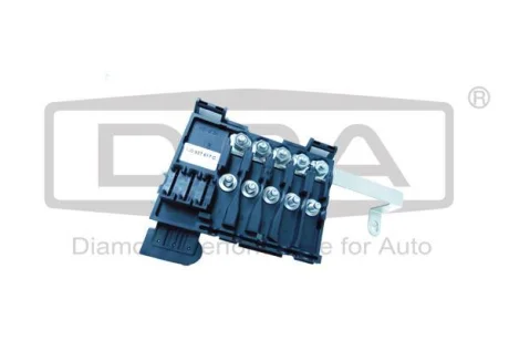Блок предохранителей Skoda Octavia (97-00) / VW Caddy (96-03), Golf (98-01), Polo (00-02) / Audi A3 (97-03), A8 (04-10), TT (99-02)) DPA 89370158702