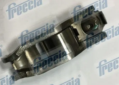 A_Коромисло клапану MERCEDES M272 05- ="" FRECCIA RA06972