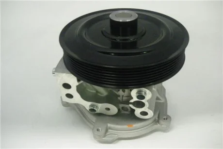 Насос водяний Ford Transit 04-/06- GMB GWF107A