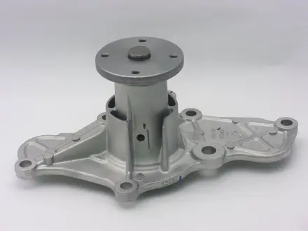 Насос водяний MAZDA 323 (BA), Xedos (TA), 626 (GE), MX-3 (EC), MX-6 (GE6) GMB GWMZ42A