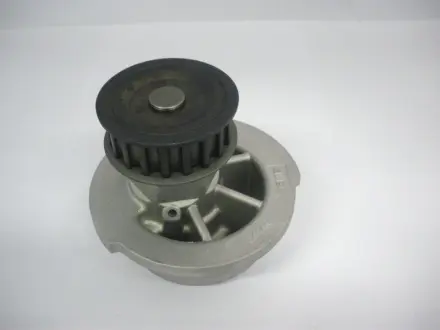 Насос водяний DAEWOO GMB GWO13A