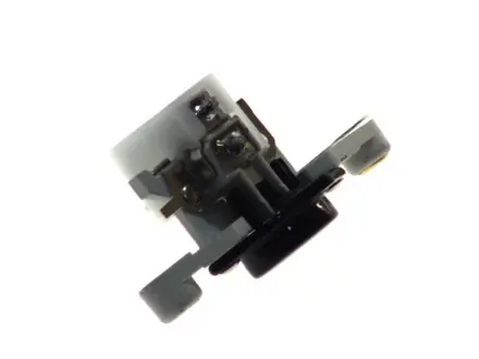 Регулятор напруги 5DR004 241-151 HELLA 5DR004241151