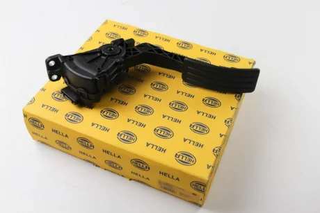 Педаль акселератора з датчиком HELLA 6PV010946191