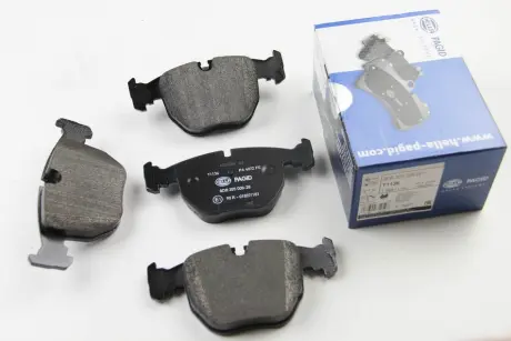Колодки гальмівні дискові комплект передні PAGID HELLA 8DB355008281