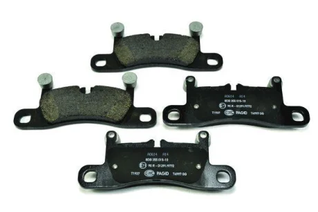 Колодки гальмівні дискові; задня вісь HELLA 8DB355015101