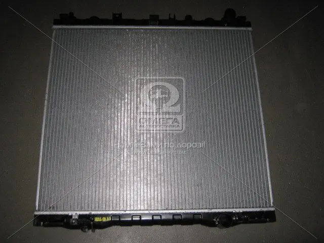 Радиатор охлаждения двигателя KIA Hyundai/Kia/Mobis 253113E600 (фото 1)