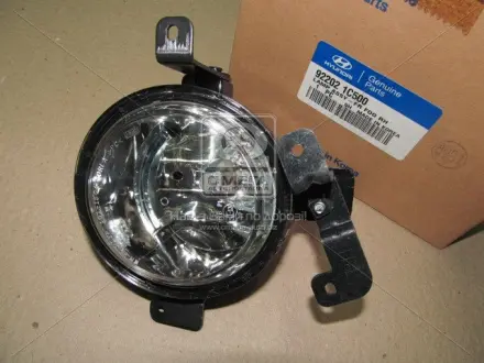 Фара противотуманная правая Getz (02-) Mobis Hyundai/Kia/Mobis 922021C500