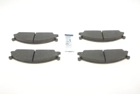 Колодки гальмівні (передні) Nissan Pathfinder 86-95/NP300 08-/Pick Up 92-98/Terrano 87-02 ICER 140884