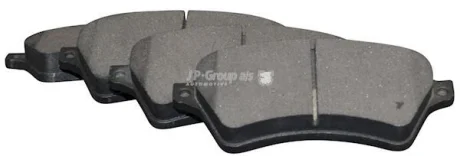 Гальмівні колодки пер. Freelander 1.8-3.0 98-12 JP GROUP 3763600610