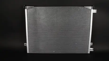 Радіатор кондиціонера (590x436,8x16) Renault Trafic II/Opel Vivaro/Nissan Primastar (01-) 1.9 dCi, 2.0i OTO RADYATOR Kale 352580