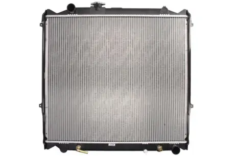 Радіатор двигуна (акпп) TOYOTA LAND CRUISER 90 3.0D/3.4 04.95-12.02 KOYORAD PL010655T