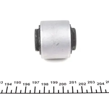 Сайлентблок важеля BMW 1(E81-E88), 3(E90-E93) 03-15 перед. міст LEMFORDER 2982001