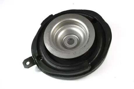 Кріплення розпорки МакФерсон MAGNUM TECHNOLOGY A7R010MT