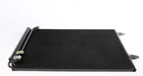 Радіатор кондиціонера VW Passat 05-14/CC 2.0TDI 11-16 (439x577x16) MAHLE MAHLE / KNECHT AC 666 000S