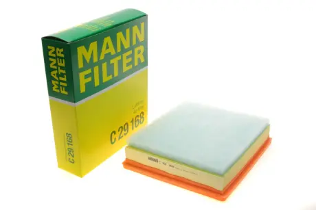 Фільтр повітряний на NISSAN Interstar 2.2 dCi 90 G9T 722 720 750 -FILTER MANN C29168