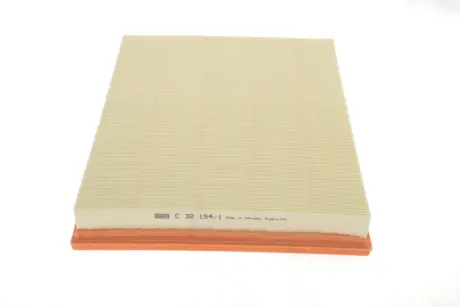 Фільтр повітряний двигуна NISSAN Interstar 1.9 dCi 80 F9Q 770 772 774 -FILTER MANN C321541
