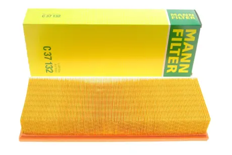 Фільтр повітряний VW Caddy 1.9SDI/TDI 95-04/Polo 1.6/1.9/SDI/TDI/Seat Ibiza 1.6/1.8/1.9SDI/TDI 97-01 -FILTER MANN C 37 132