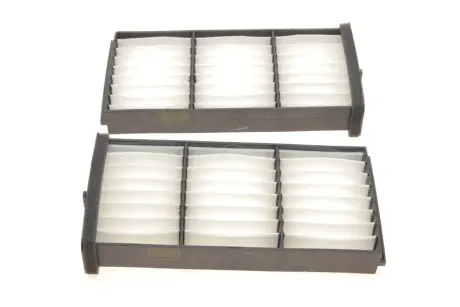 Фільтр салону Mitsubishi Pajero 99-07 (к-кт 2 шт.) -FILTER MANN CU 2106-2