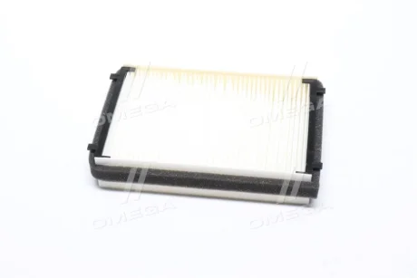 Фільтр салону (211x150x40мм) JOHN DEERE 6020 SE, 6105M, 6105R, 6115 R, 6115M, 6120, 6120 SE, 6125 M, 6125 R, 6130, 6130 2WD, 6130 4WD, 6130 R, 6130M, 6140 M, 6140 R, 6150 M, 6150 R, 6170 M, 6170 R CU 2136 MANN CU2136