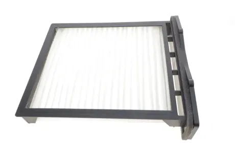 Фільтр салону на Land Rover Freelander I (L314) 1.8i L314 18K4F -FILTER MANN CU2423
