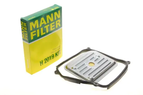 Фільтр мастильний до автоматичної коробки перемикання передач -FILTER MANN H 2019 KIT
